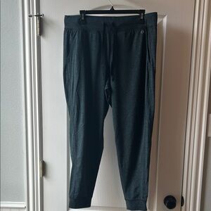 GapFit Brushed Tech Jersey Joggers